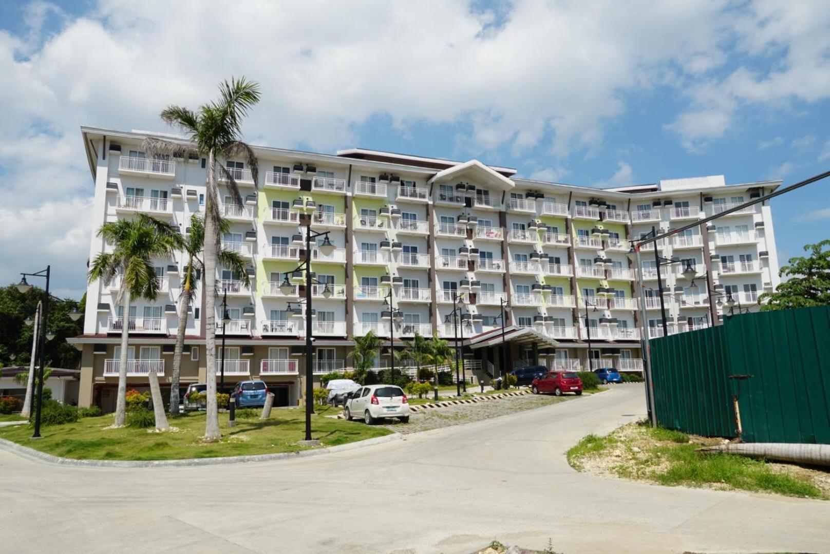 Ania Rooms@Amani Grand Residences Near Airport Lapu-Lapu City Exterior photo