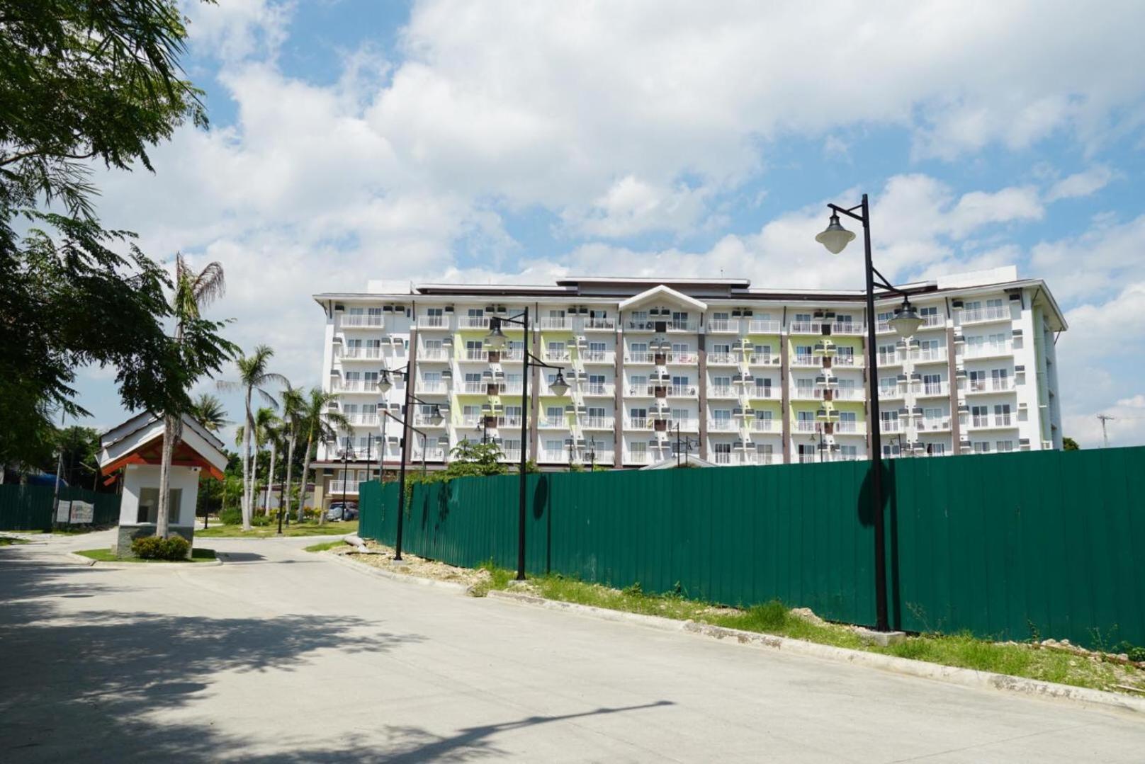 Ania Rooms@Amani Grand Residences Near Airport Lapu-Lapu City Exterior photo